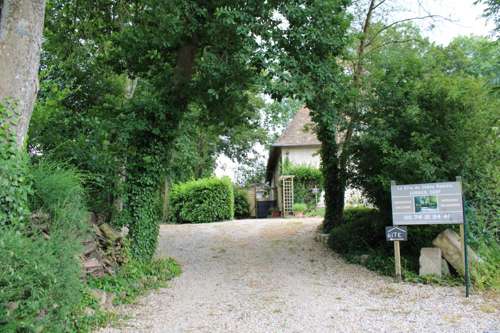 Le Gite Du Chene Rouvre Corbeil-Cerf Bagian luar foto